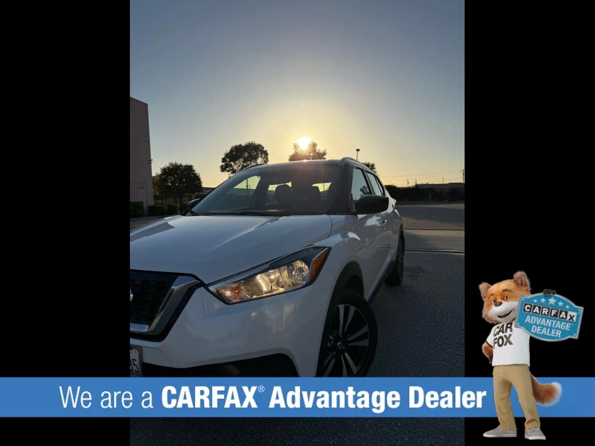 Used 2018 Nissan Kicks SV FWD image 13