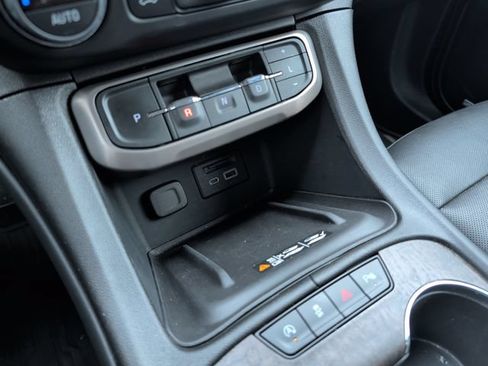 Used 2023 GMC Acadia Denali w/ Trailering Package FWD image 21