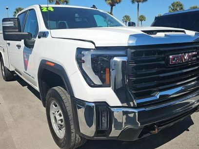 Used 2024 GMC Sierra 2500 Pro w/ Convenience Package