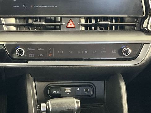 Certified 2023 Kia Sportage EX AWD/4WD image 19
