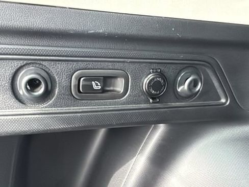 Used 2021 Subaru Forester Touring image 30