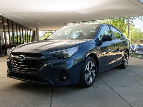 Certified 2025 Subaru Legacy Premium AWD/4WD image 3