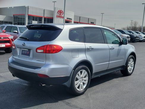 Used 2012 Subaru Tribeca Premium image 5