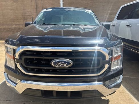 Used 2021 Ford F150 XLT RWD image 2