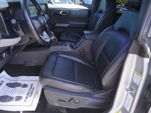Certified 2023 Ford Bronco Badlands AWD/4WD image 9