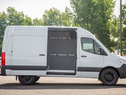 Used 2024 Mercedes-Benz Sprinter 144 Cargo image 6