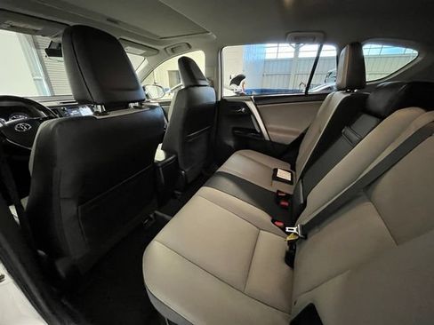 Used 2018 Toyota RAV4 Limited w/ Advanced Technology Package AWD/4WD image 15