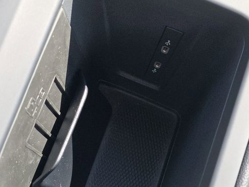 New 2025 Volkswagen Tiguan S image 24