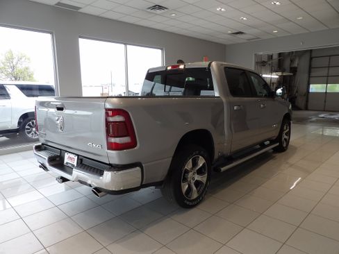Used 2023 RAM 1500 Laramie AWD/4WD image 4
