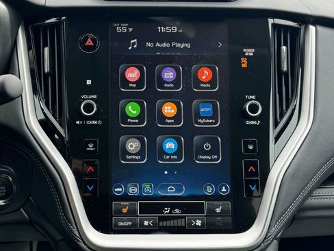 Used 2025 Subaru Outback Limited image 29