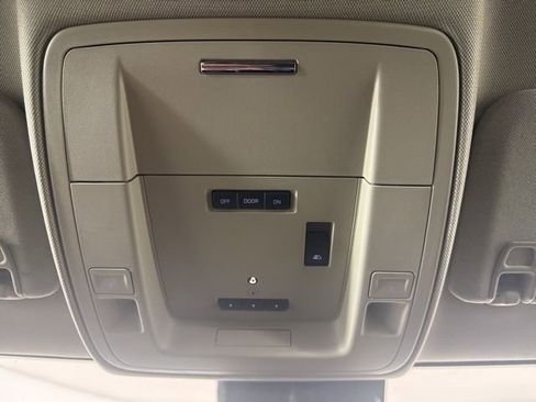 Used 2018 Chevrolet Silverado 2500 LTZ w/ Duramax Plus Package image 14