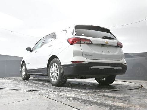 Used 2024 Chevrolet Equinox LT image 30