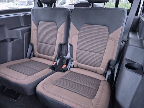 Used 2022 Ford Bronco Outer Banks AWD/4WD image 18
