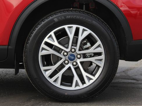 Used 2022 Ford Escape SEL image 25