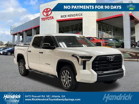 Used 2024 Toyota Tundra SR5 w/ SR5 Convenience Package image 1
