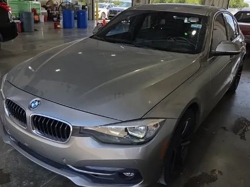 Used 2017 BMW 330i Sedan RWD image 1