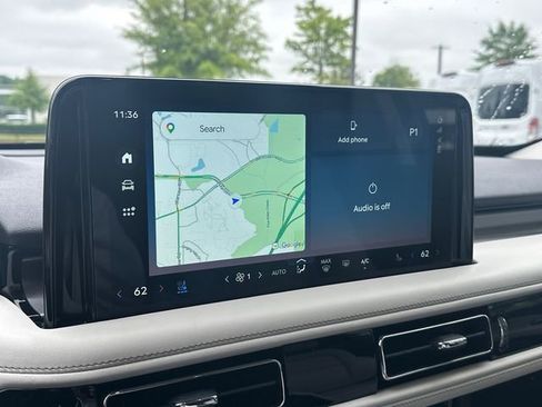 New 2026 Lincoln Aviator 2WD image 28
