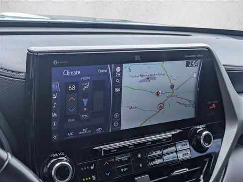 Used 2022 Toyota Highlander Platinum AWD/4WD image 21