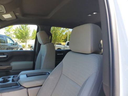Used 2021 Chevrolet Silverado 1500 LT RWD image 23