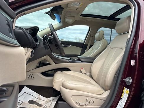 Used 2020 Lincoln Nautilus Reserve w/ Equipment Group 201A image 14