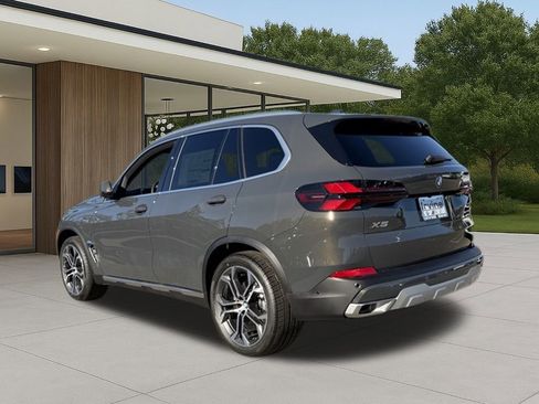 New 2026 BMW X5 xDrive50e w/ Premium Package image 6