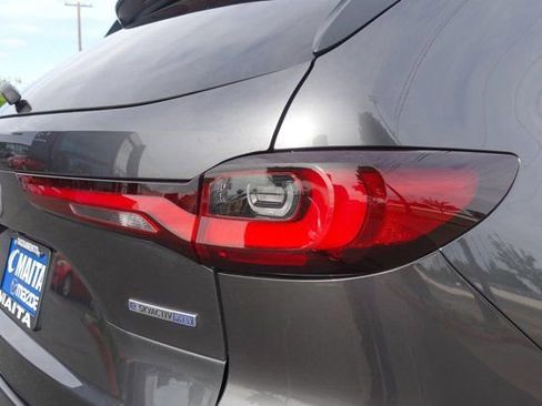 Certified 2024 MAZDA CX-90 Plug-In Hybrid w/ Preferred AWD/4WD image 5