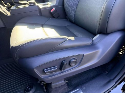 New 2026 Toyota Tacoma Limited AWD/4WD image 17