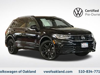 Certified 2022 Volkswagen Tiguan SE R-Line