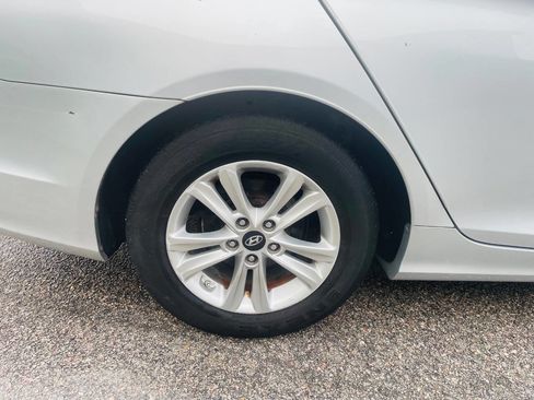 Used 2013 Hyundai Sonata GLS w/ Popular Equipment Pkg image 8