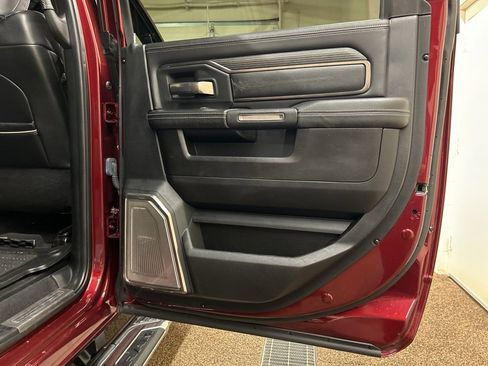 Used 2019 RAM 2500 Limited image 15