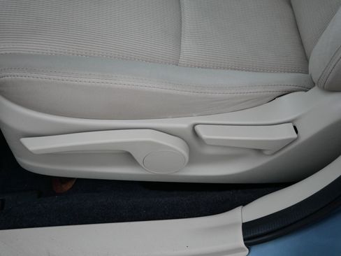 Used 2012 Subaru Impreza 2.0i Sport Premium image 18