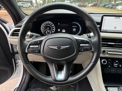 Used 2025 Genesis G70 2.5T AWD/4WD image 28