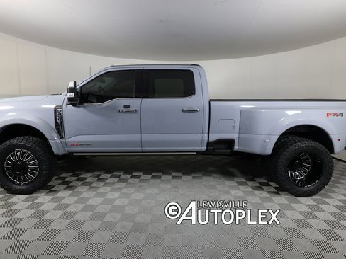 Used 2025 Ford F450 Lariat w/ Lariat Ultimate Package image 10