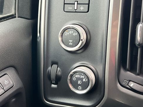 Used 2019 Chevrolet Silverado 3500 LTZ w/ Duramax Plus Package image 28