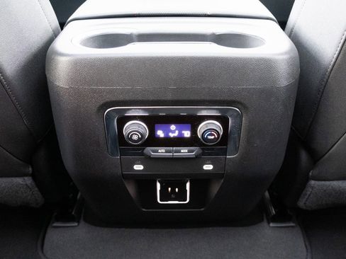 Used 2023 Chevrolet Tahoe RST image 18