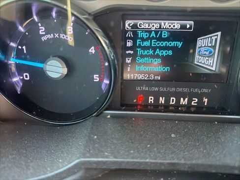 Used 2016 Ford F250 Lariat w/ Lariat Ultimate Package AWD/4WD image 50