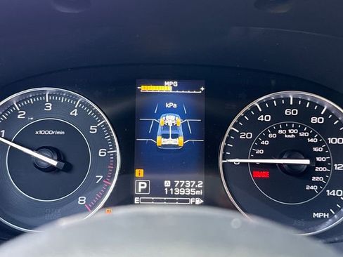 Used 2017 Subaru Impreza 2.0i Limited AWD/4WD image 13