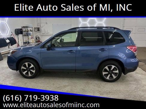 Used 2017 Subaru Forester 2.5i Premium image 1