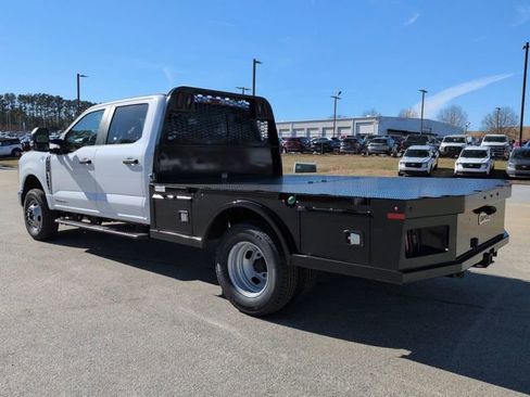 New 2026 Ford F350 XL w/ XL Chrome Package image 6