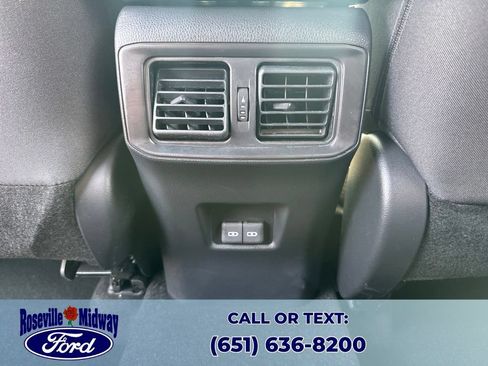 Used 2023 Toyota RAV4 SE AWD/4WD image 31