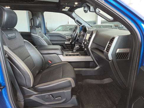 Used 2018 Ford F150 Raptor w/ Equipment Group 802A Luxury AWD/4WD image 32
