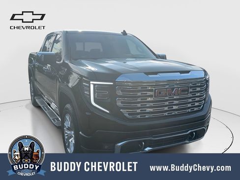 Used 2023 GMC Sierra 1500 Denali w/ Technology Package AWD/4WD image 1