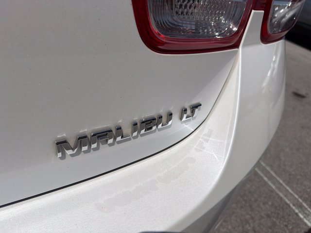 Used 2015 Chevrolet Malibu LT w/ Leather Package FWD image 6