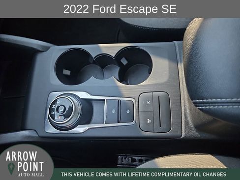 Used 2022 Ford Escape SE w/ Cold Weather Package image 28