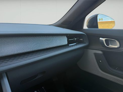 Used 2024 Polestar Polestar 2 RWD image 21