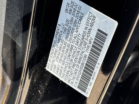 Certified 2025 Honda Pilot Sport image 29