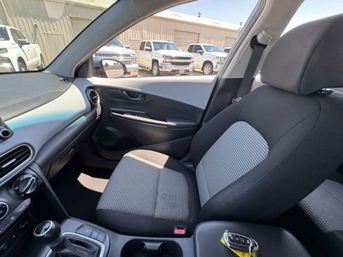 Used 2020 Hyundai Kona SEL Plus FWD image 34