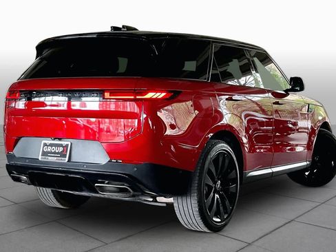 Used 2024 Land Rover Range Rover Sport SE AWD/4WD image 12