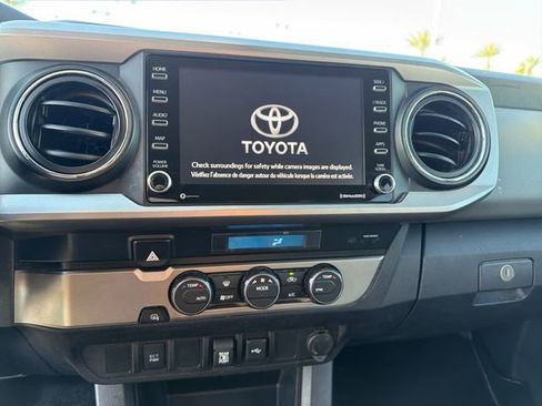 Certified 2021 Toyota Tacoma SR5 image 18