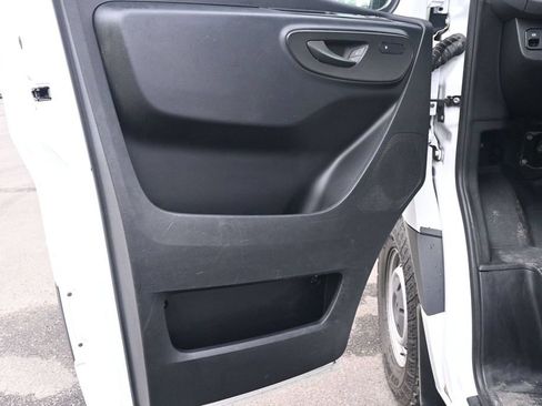 Used 2023 Mercedes-Benz Sprinter 2500 image 14